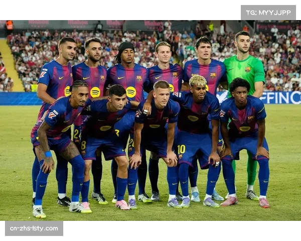 赫罗纳公布对阵巴萨大名单,多名主力球员伤愈归队 赫罗纳公布对阵巴萨大名单,多名主力球员伤愈归队